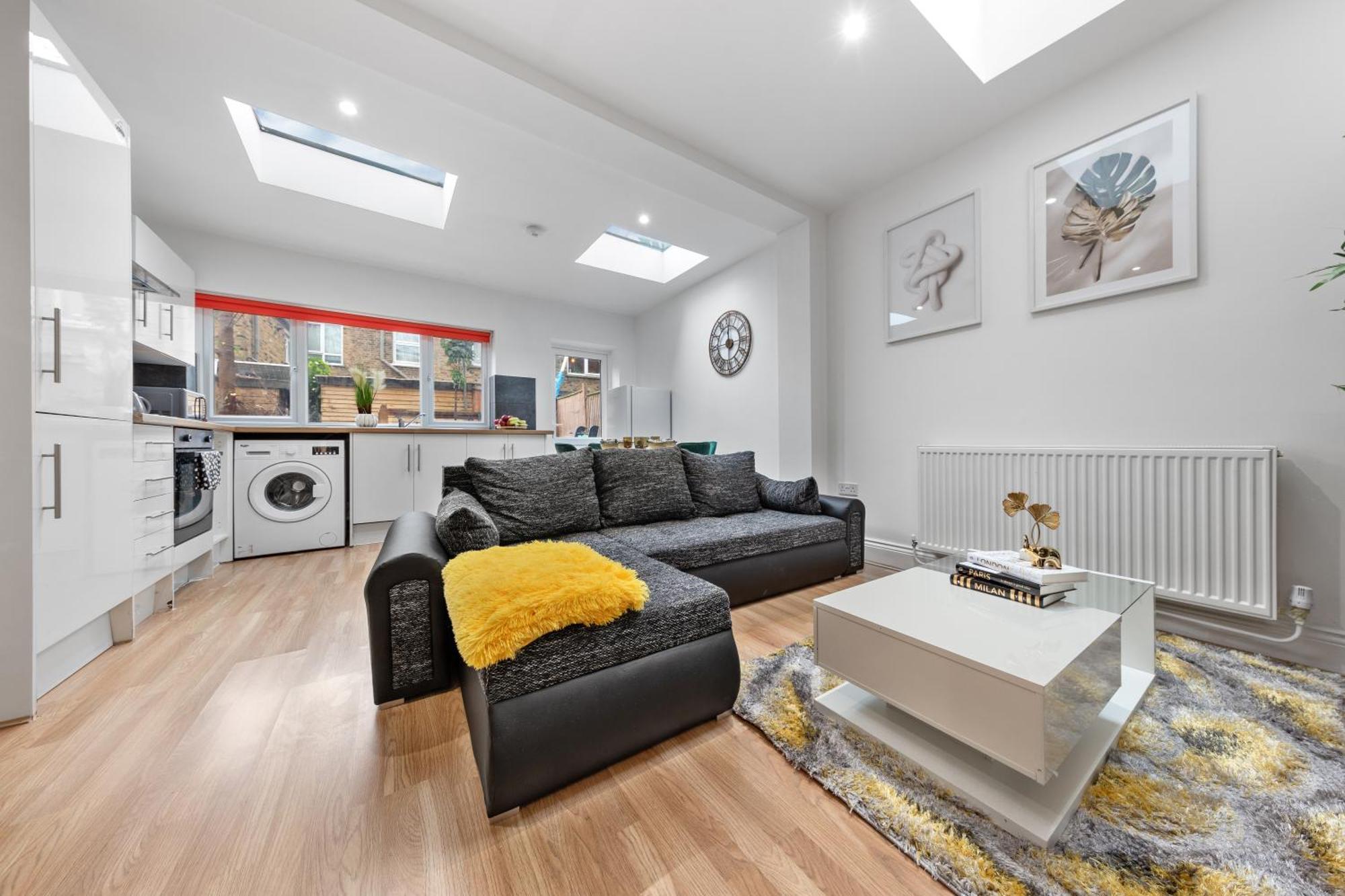 Appartement Immaculate 2-bed Escape- Sleeps 6- Garden & Parking - 15 Mins To Central- Save 20 Percent Weekly! Londres